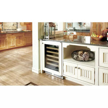 Load image into Gallery viewer, Perlick 24" C-Series Wine Reserve w/ Fully Integrated Solid Door, 5.2 cu. ft. Capacity - HC24WB-4-2